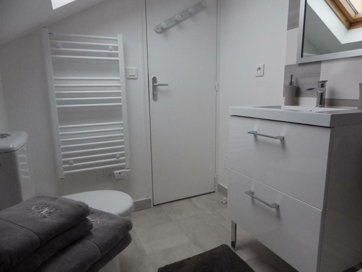Les Tournelles Apartamento Versalhes Exterior foto